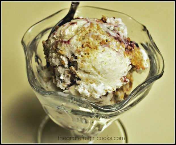 Now the scoop of blueberry cheesecake ice cream just needs a topping.