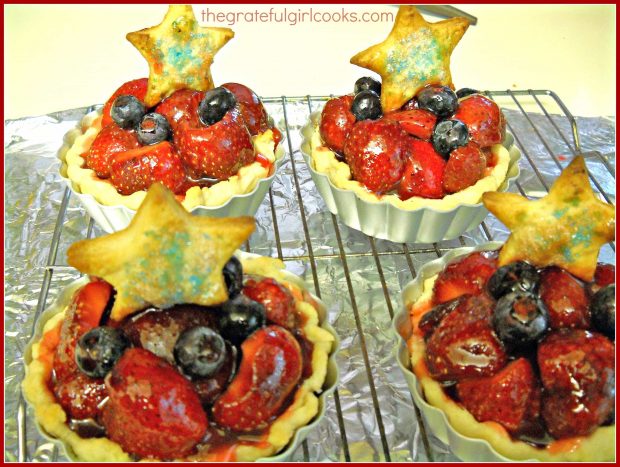 Red, White and Blue Fruit Tart / The Grateful Girl Cooks!