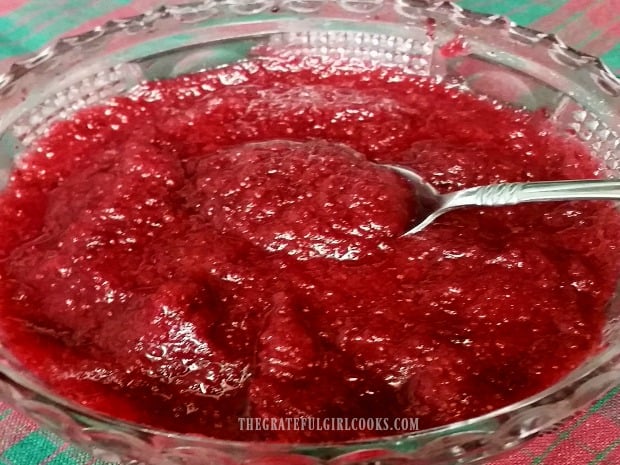 The homemade cranberry-orange sauce is ready to serve!
