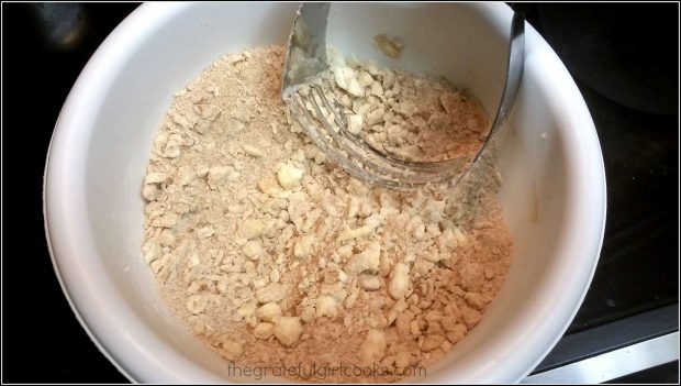 Butter has been cut into the streusel topping for the Dutch crumb apple pie.