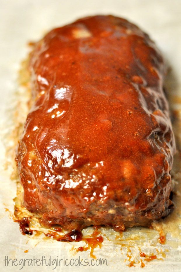 Really good meatloaf is done baking, and is ready to slice.