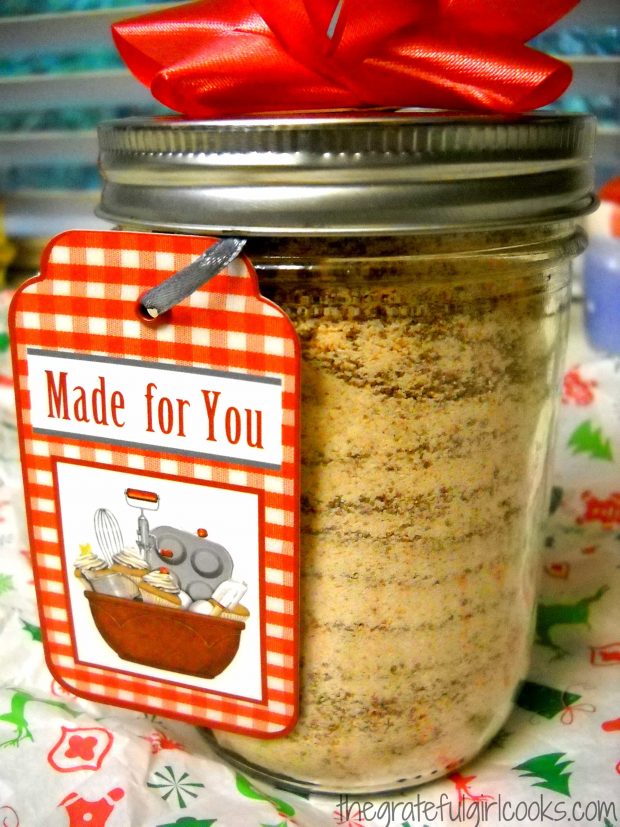 Spiced Tea Mix in jars make a lovely gift for friends during the holidays!