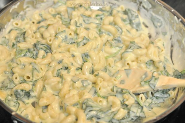 Macaroni and Cheese with Smoked Gouda and Spinach / The Grateful Girl Cooks!