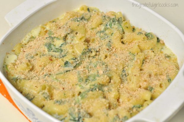 Macaroni and Cheese with Smoked Gouda and Spinach / The Grateful Girl Cooks!