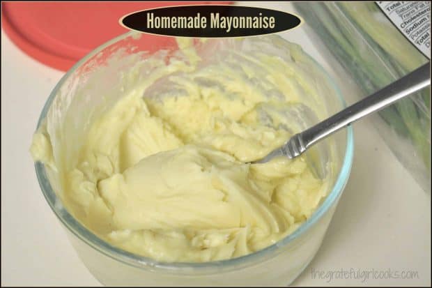 It's EASY to make your own homemade mayonnaise from scratch, to use on sandwiches, or in other dishes, using only a few simple household ingredients!