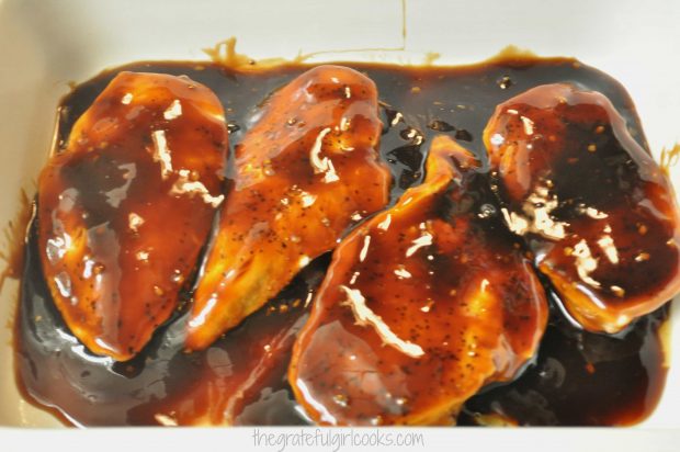 Teriyaki chicken baked in sauce