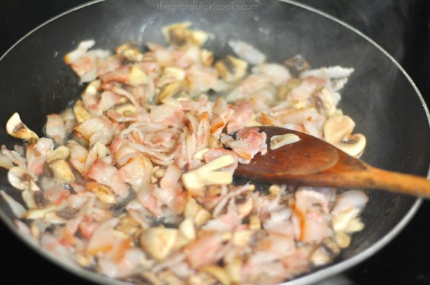 Cooking bacon in skillet 