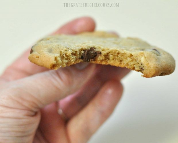 Peanut Butter Chocolate Chip n' Nut Cookies / The Grateful Girl Cooks!