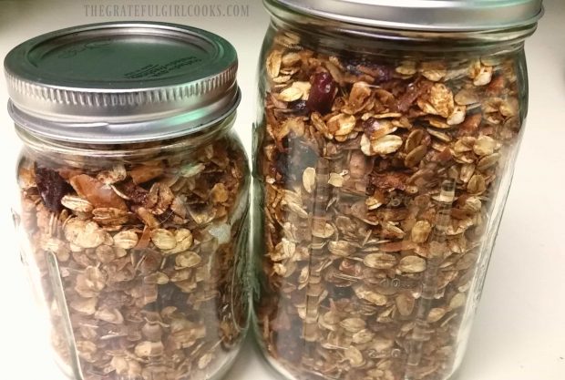 Gingerbread Granola can be stored in canning jars.