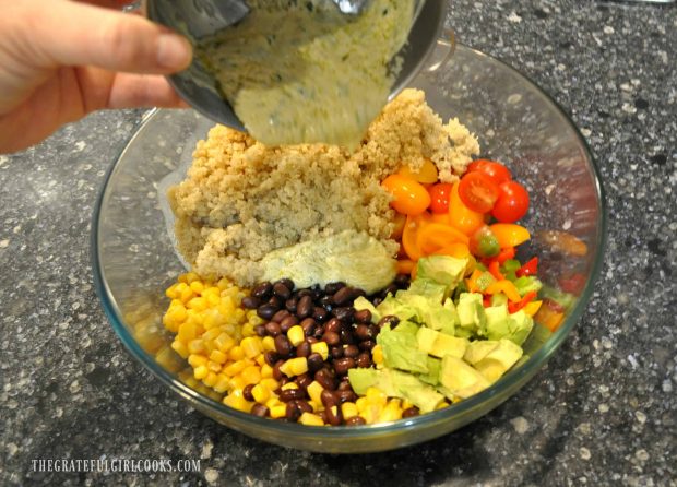 Southwest Quinoa Salad / The Grateful Girl Cooks!