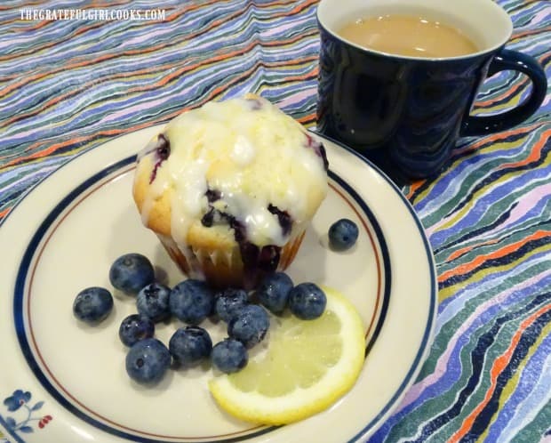 Time for a blueberry muffin with lemon glaze... and a cup of coffee!