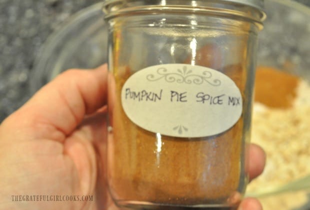Store pumpkin pie spice mix in an airtight container with a lid.