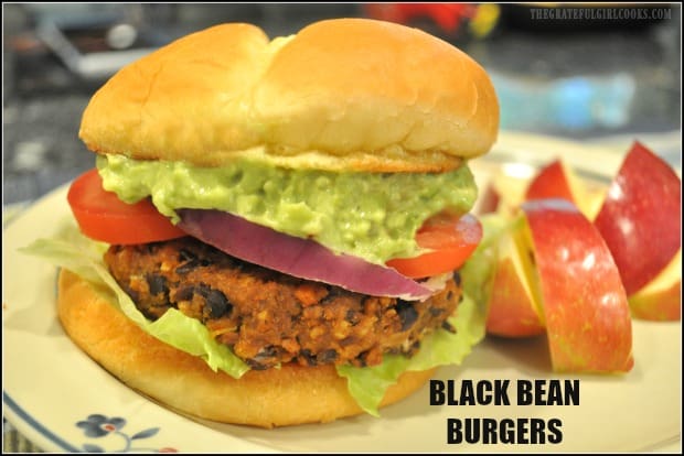 Looking for a recipe for fantastic tasting black bean burgers, that vegetarians and meat lovers both will LOVE? Look no further - here it is!