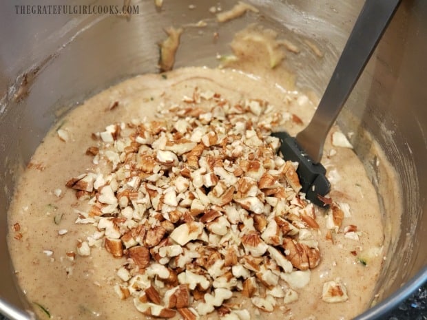 Chopped pecans (or walnuts) are stirred into the bread batter.