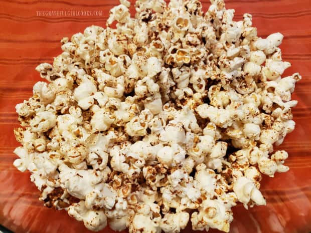 Time to eat some crunchy, tasty Popcorn Italiano!