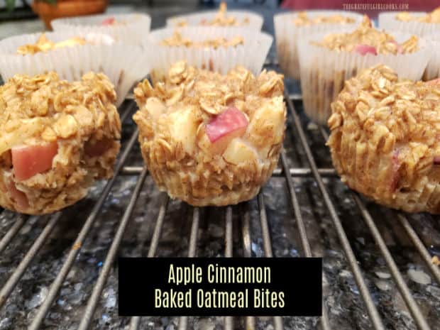 It's easy to make a dozen moist Apple Cinnamon Baked Oatmeal Bites (no added sugar) in under 30 minutes for a yummy breakfast or snack!