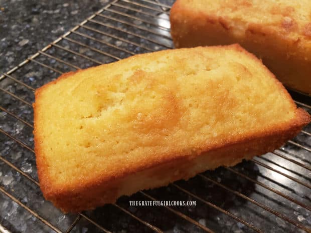 Mini-Loaf Pound Cake (easy and delicious!) / The Grateful Girl Cooks!