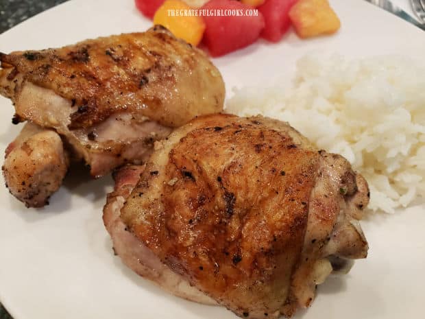 Ready to eat the chicken flavored with smoky grilled chicken marinade,