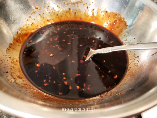 After mixing the ingredients, the Asian-style marinade is ready for the pork chops.