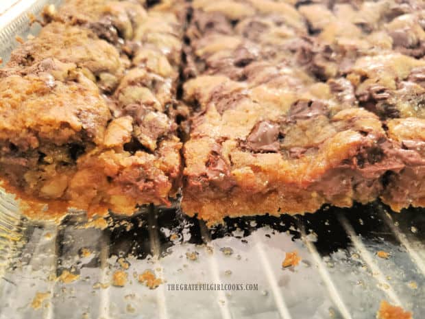 The chocolate chip dessert bars are cut into 12 pieces before serving.