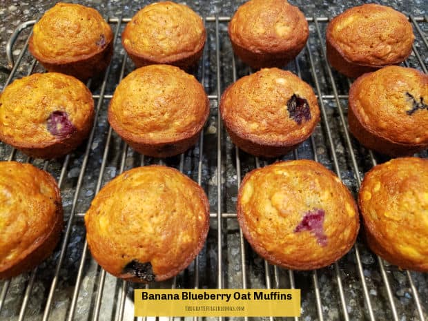 Make a dozen Banana Blueberry Oat Muffins for breakfast or snack! Oat muffins are filled with banana and fresh blueberries, and taste great!
