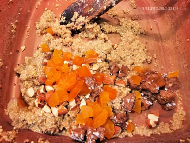 Apricots, vanilla, honey, dates and almonds are stirred into the quinoa.