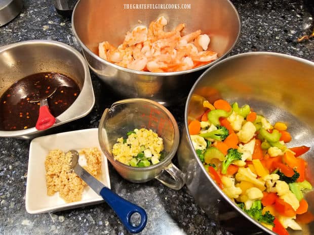 All ingredient components are ready to make the Szechuan shrimp stir-fry.
