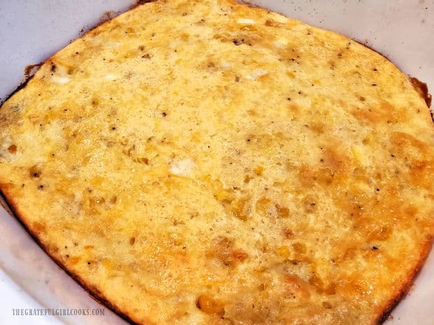 The baked, easy corn soufflé is ready to be served.