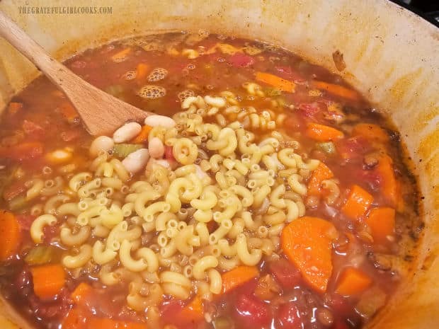 Uncooked macaroni noodles and white beans are added to the easy lentil minestrone.