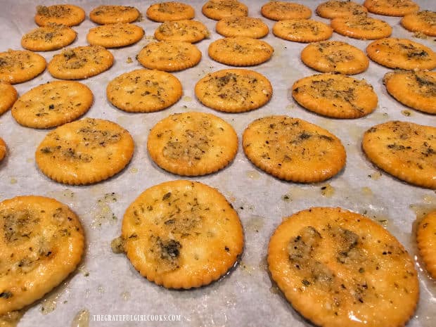 All the garlic Parmesan Ritz bites are ready to be baked until crispy.