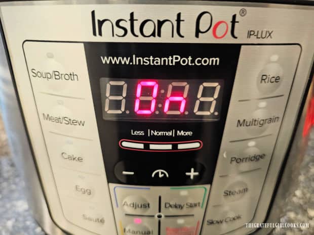 Instant Pot is shown, which is used to cook the blackberry Crisp.