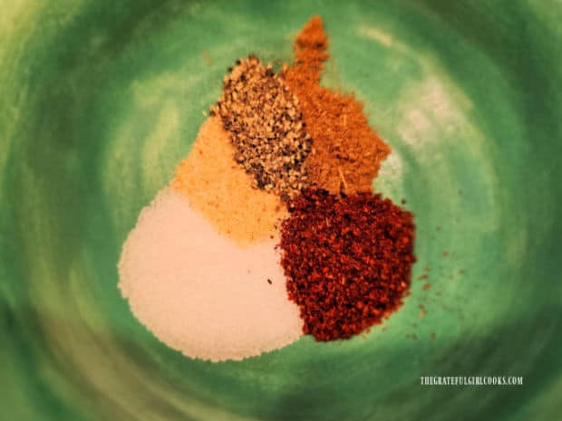 Crockpot Cheesy Enchilada Orzo - The Grateful Girl Cooks! Salt, pepper, chili powder, cumin and garlic powder are combined in a small bowl.