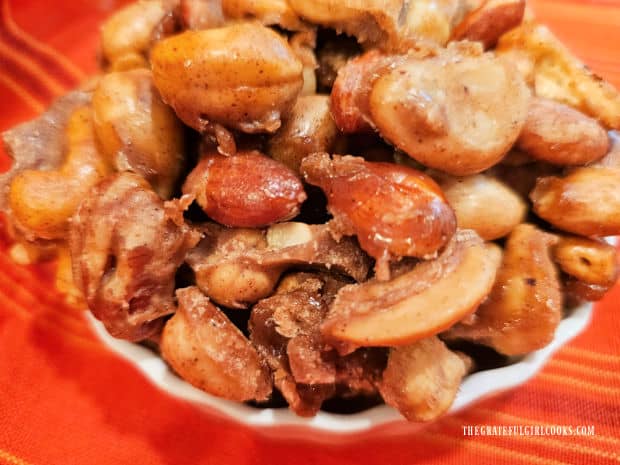 Pumpkin Spice Candied Nuts are an absolutely delicious snack!