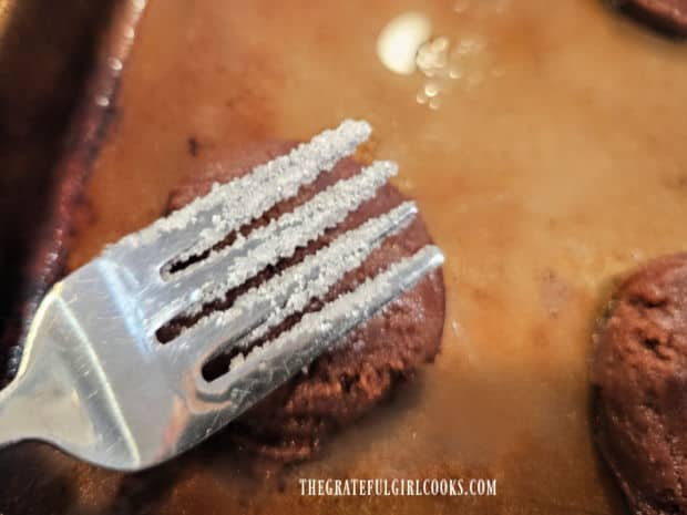 Peanut Butter and Nutella Cookies - The Grateful Girl Cooks! A fork, dipped in water then sugar is used to make a crisscross pattern on each cookie.