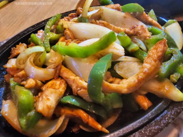 Fajita Seasoning Mix - The Grateful Girl Cooks! Chicken fajitas served with onions and green bell peppers.